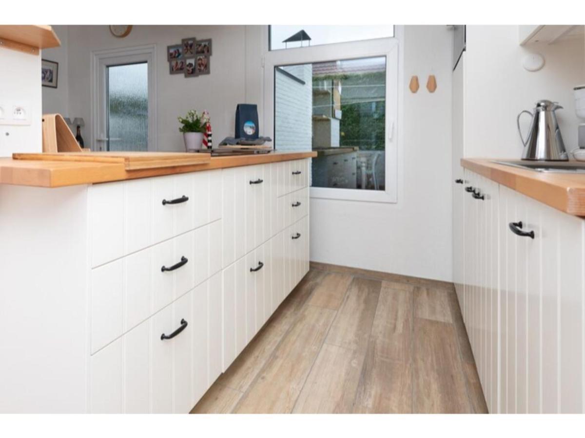 Quiet Location Yet Close To The Beach And Center Large Enclosed Garden 레네세 외부 사진